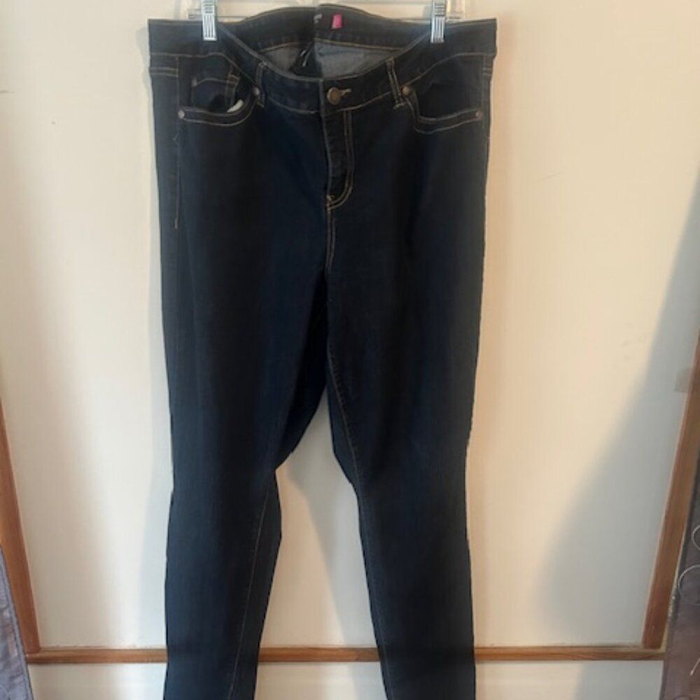 Torrid Denim 5 pocket skinny jeans, size 22XT
